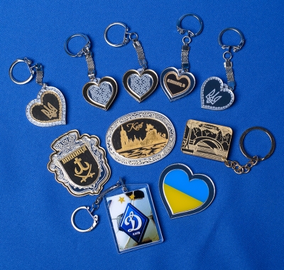 Сувенірні брелоки